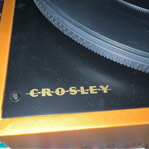 Crosley x urban outfitters keepsake record player - Picture 2 of 4